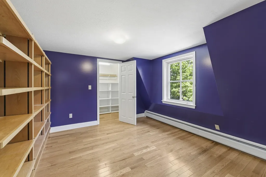 19 Field Avenue York ME 03909
