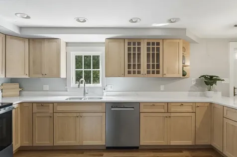 19 Field Avenue York ME 03909