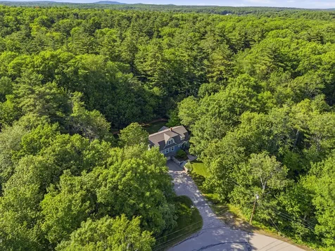 19 Field Avenue York ME 03909
