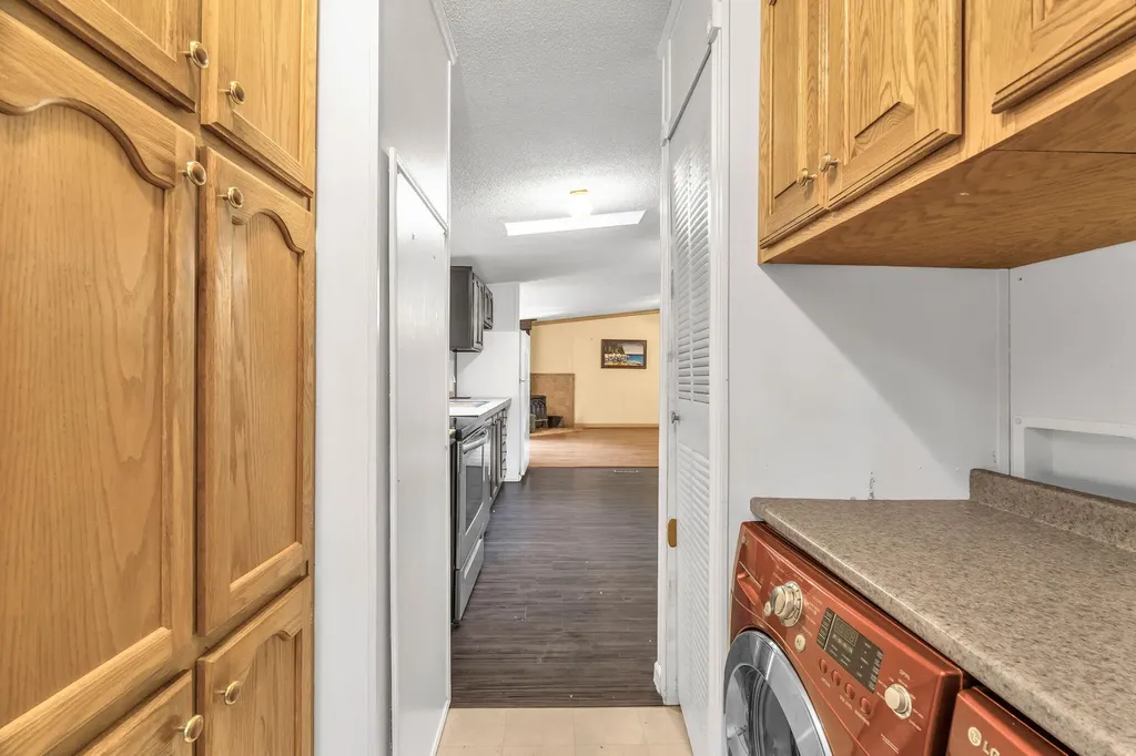 135 Ridgewood Drive Warren ME 04864