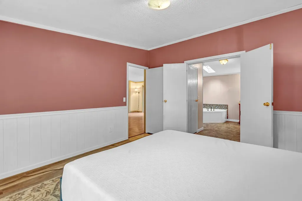 135 Ridgewood Drive Warren ME 04864