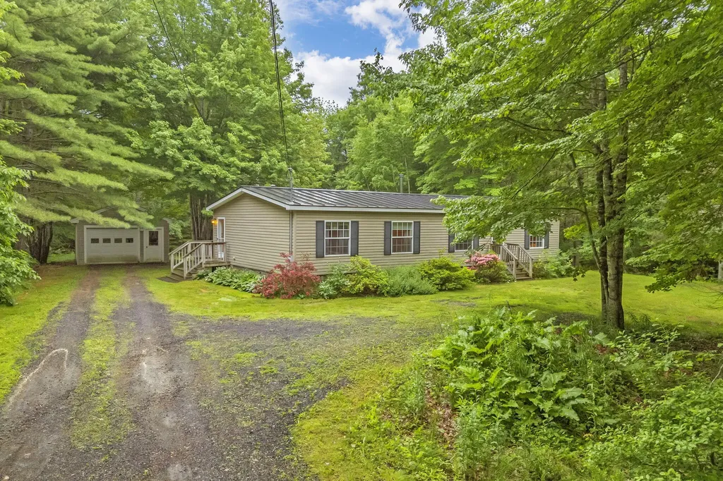135 Ridgewood Drive Warren ME 04864