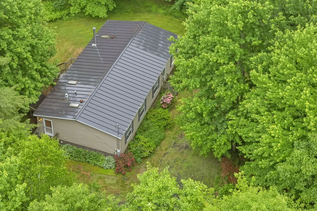 135 Ridgewood Drive Warren ME 04864