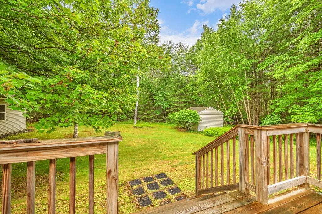 135 Ridgewood Drive Warren ME 04864