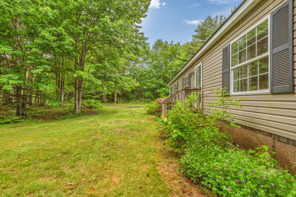 135 Ridgewood Drive Warren ME 04864