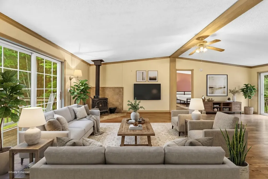 135 Ridgewood Drive Warren ME 04864