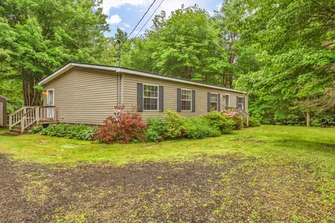 135 Ridgewood Drive Warren ME 04864