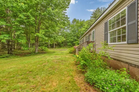 135 Ridgewood Drive Warren ME 04864
