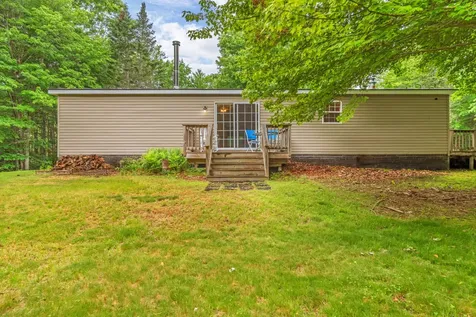 135 Ridgewood Drive Warren ME 04864