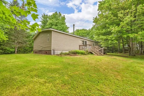 135 Ridgewood Drive Warren ME 04864