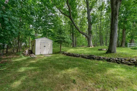 15 Oakwood Road Cape Elizabeth ME 04107