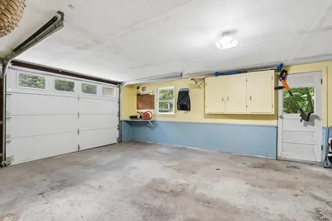 15 Oakwood Road Cape Elizabeth ME 04107