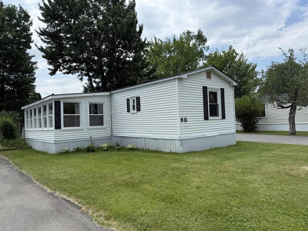 6 G Street Bangor ME 04401