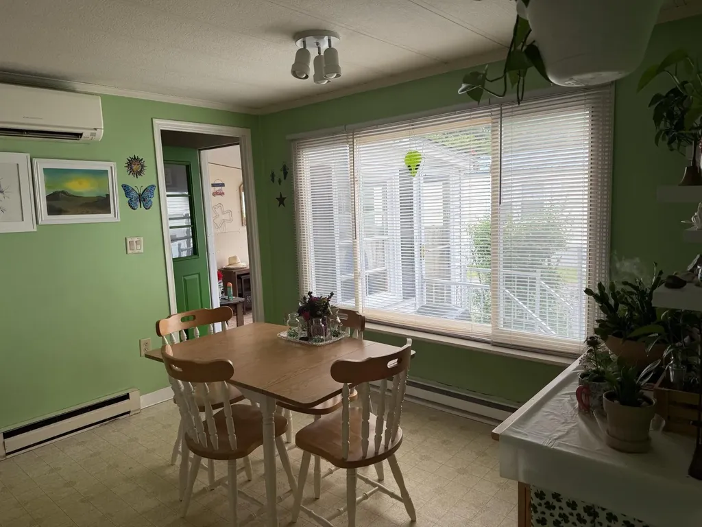 6 G Street Bangor ME 04401