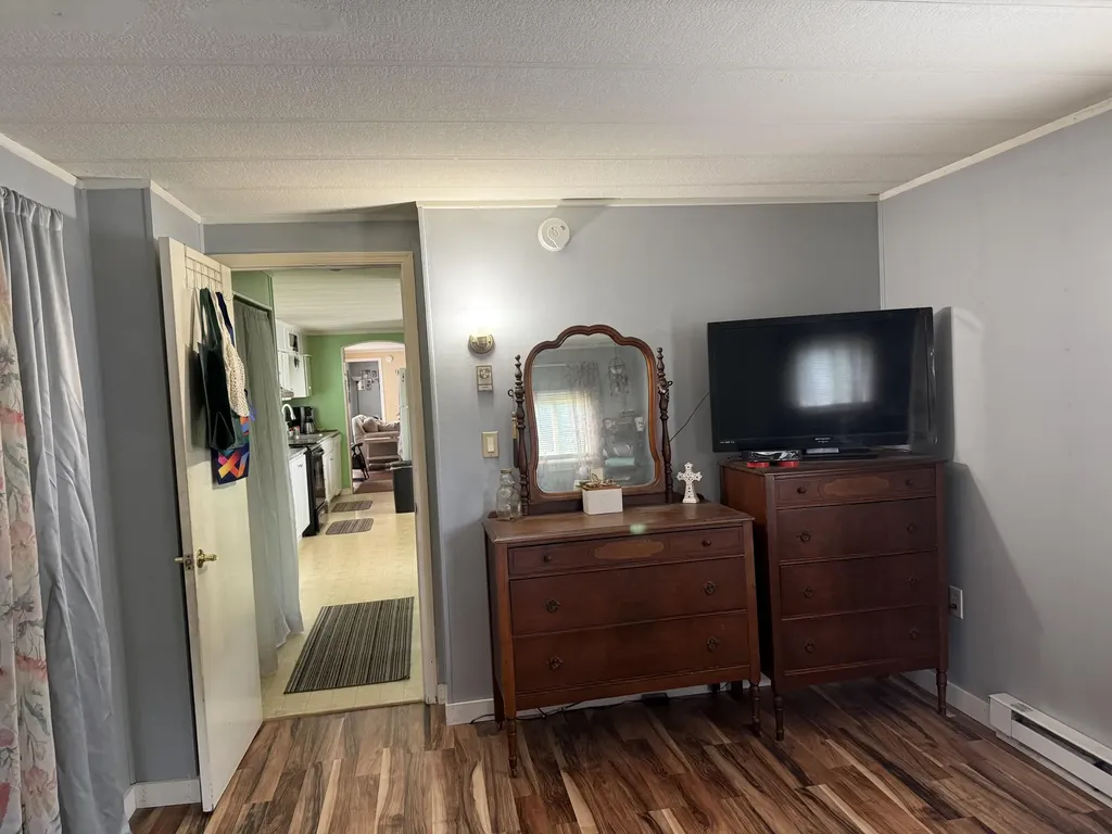 6 G Street Bangor ME 04401