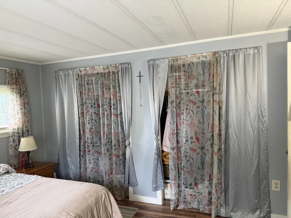 6 G Street Bangor ME 04401