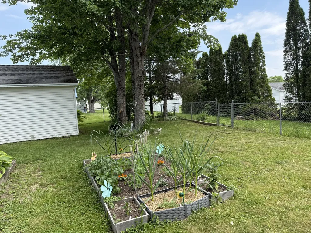 6 G Street Bangor ME 04401