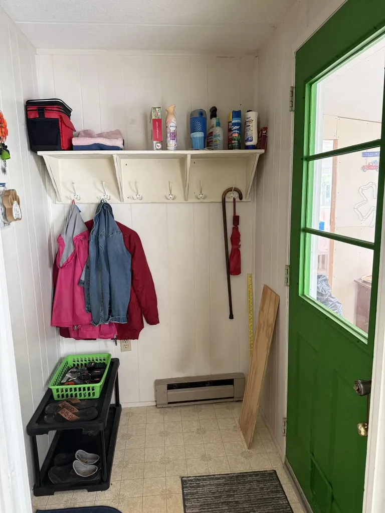 6 G Street Bangor ME 04401