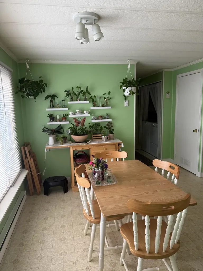 6 G Street Bangor ME 04401