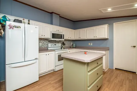 20 Lighthouse Lane Conway NH 03860
