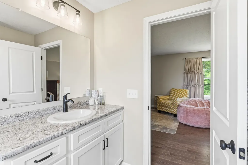5 Heritage Drive Berwick ME 03901