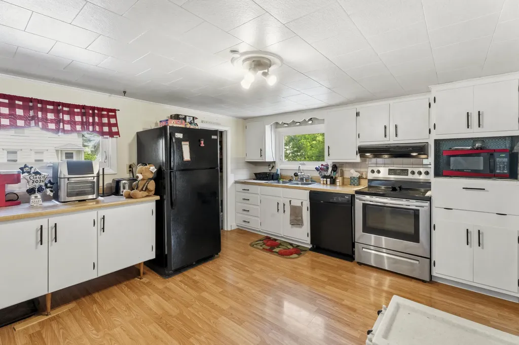 22 Pendleton Street Brewer ME 04412