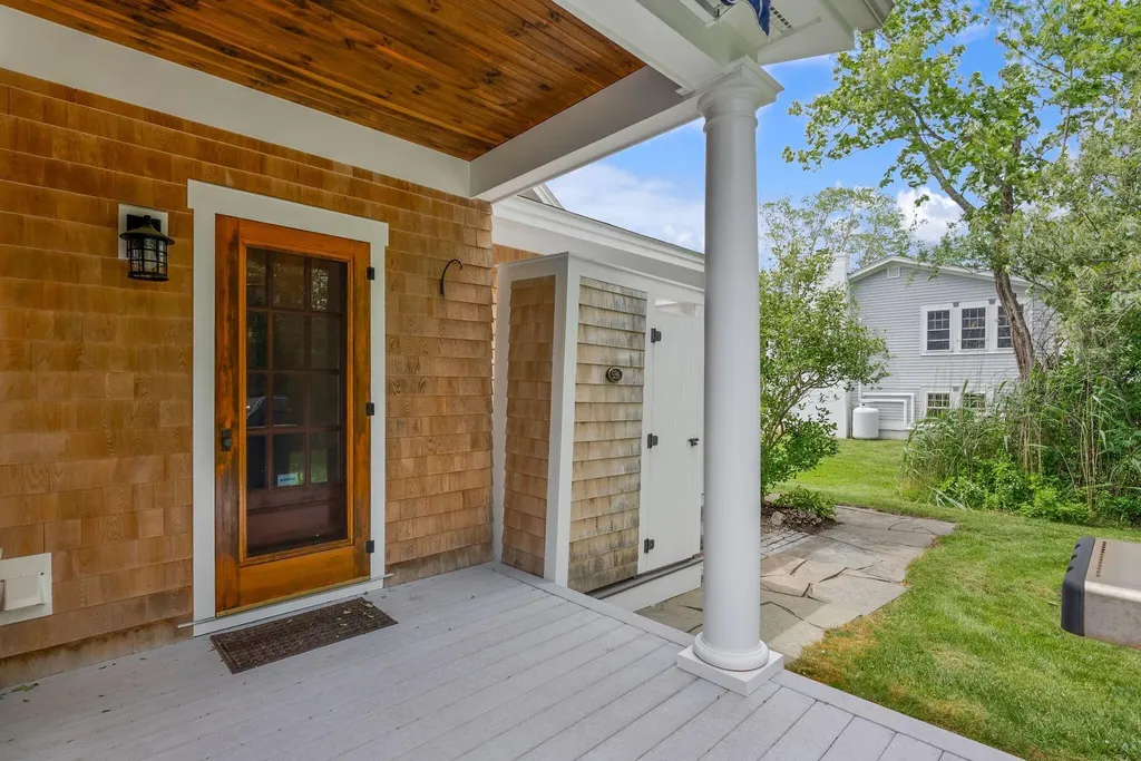 7 Peninsula Drive Kennebunk ME 04043