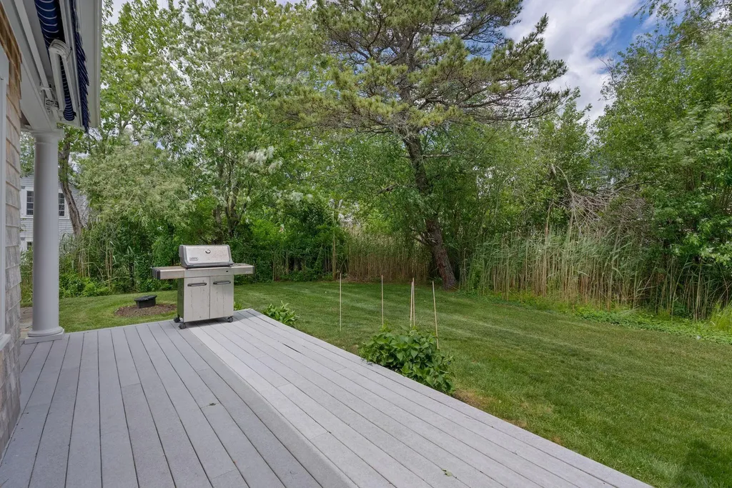 7 Peninsula Drive Kennebunk ME 04043