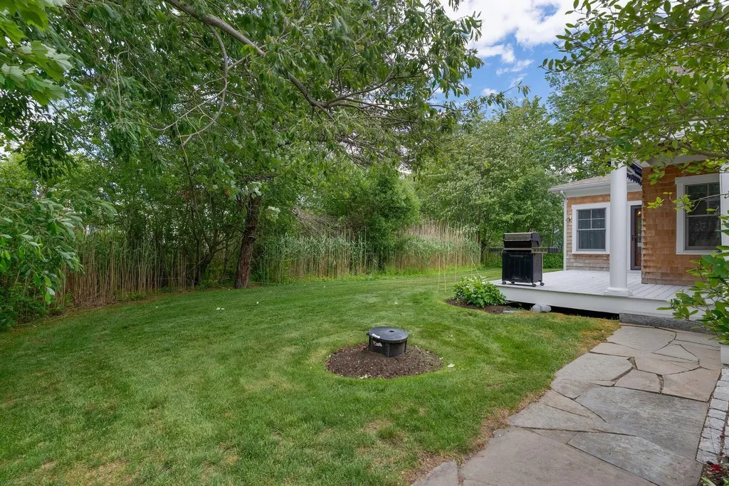 7 Peninsula Drive Kennebunk ME 04043
