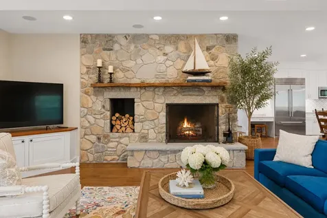 7 Peninsula Drive Kennebunk ME 04043