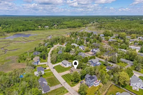 7 Peninsula Drive Kennebunk ME 04043