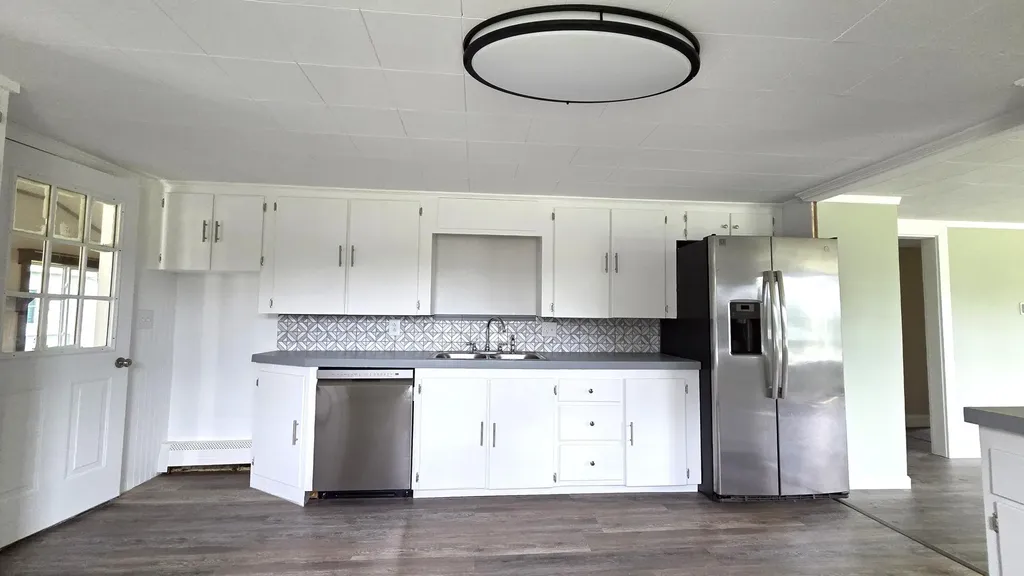 986 Main Road Eddington ME 04428