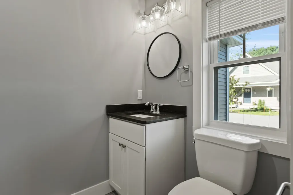 9 Cole Street South Portland ME 04106