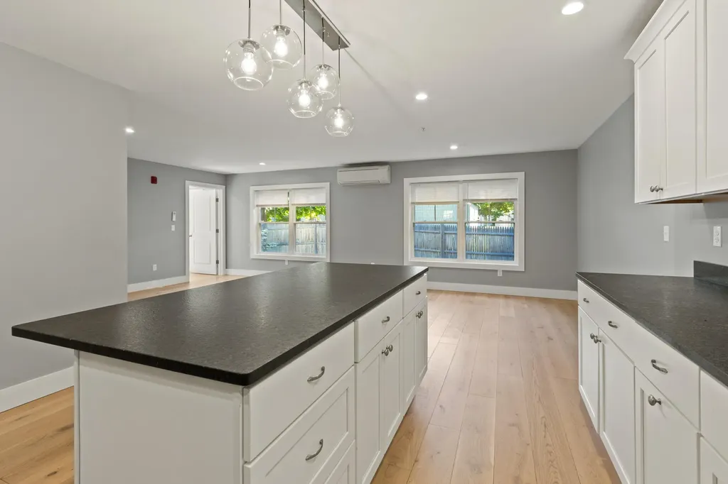 9 Cole Street South Portland ME 04106