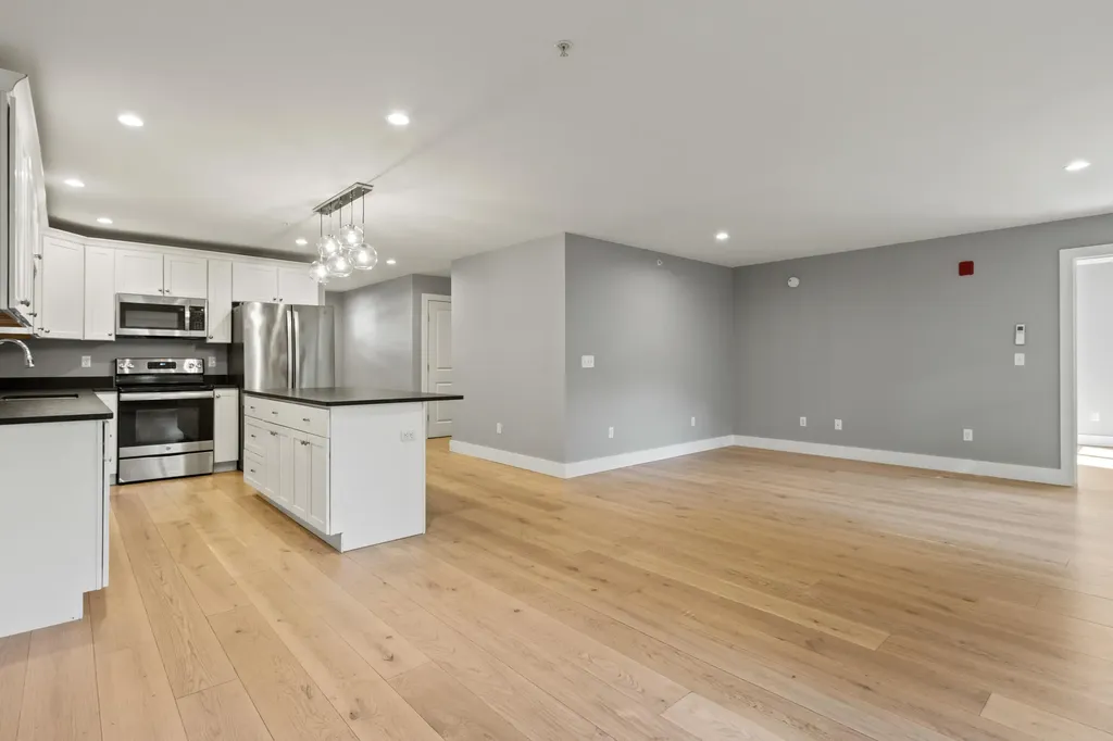 9 Cole Street South Portland ME 04106