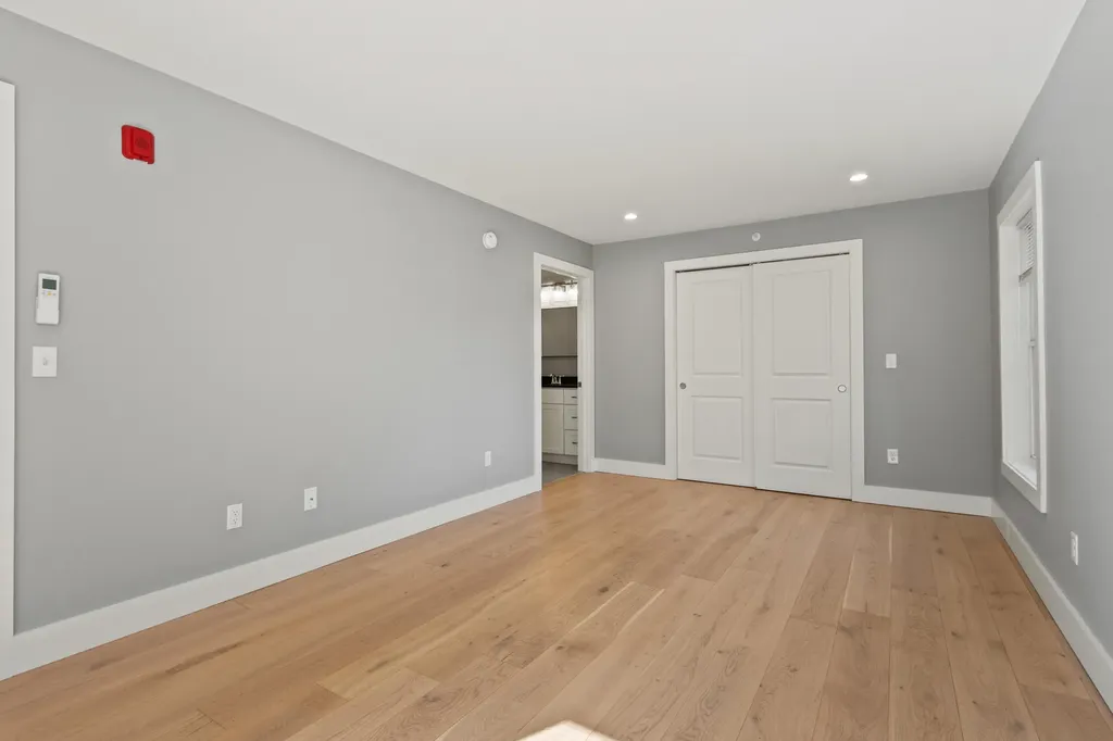 9 Cole Street South Portland ME 04106