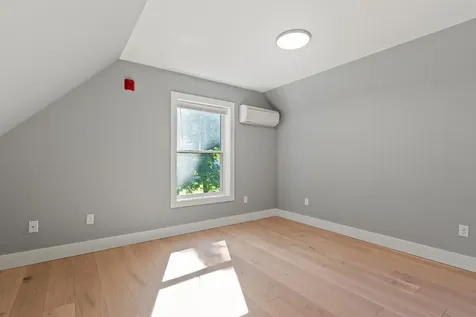 9 Cole Street South Portland ME 04106