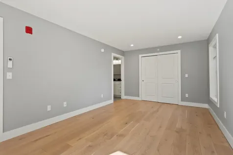 9 Cole Street South Portland ME 04106