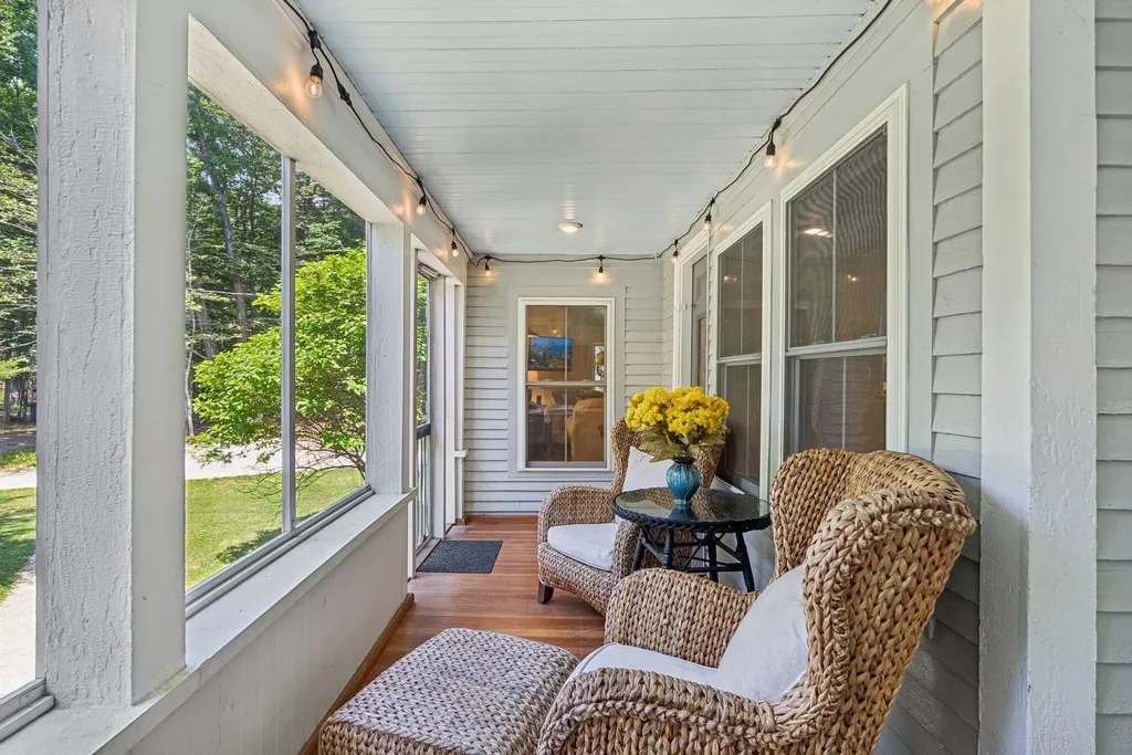 127 Valley Avenue Portland ME 04109