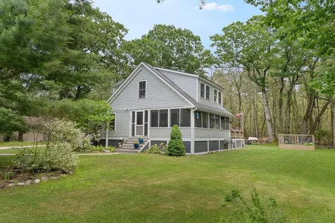 127 Valley Avenue Portland ME 04109