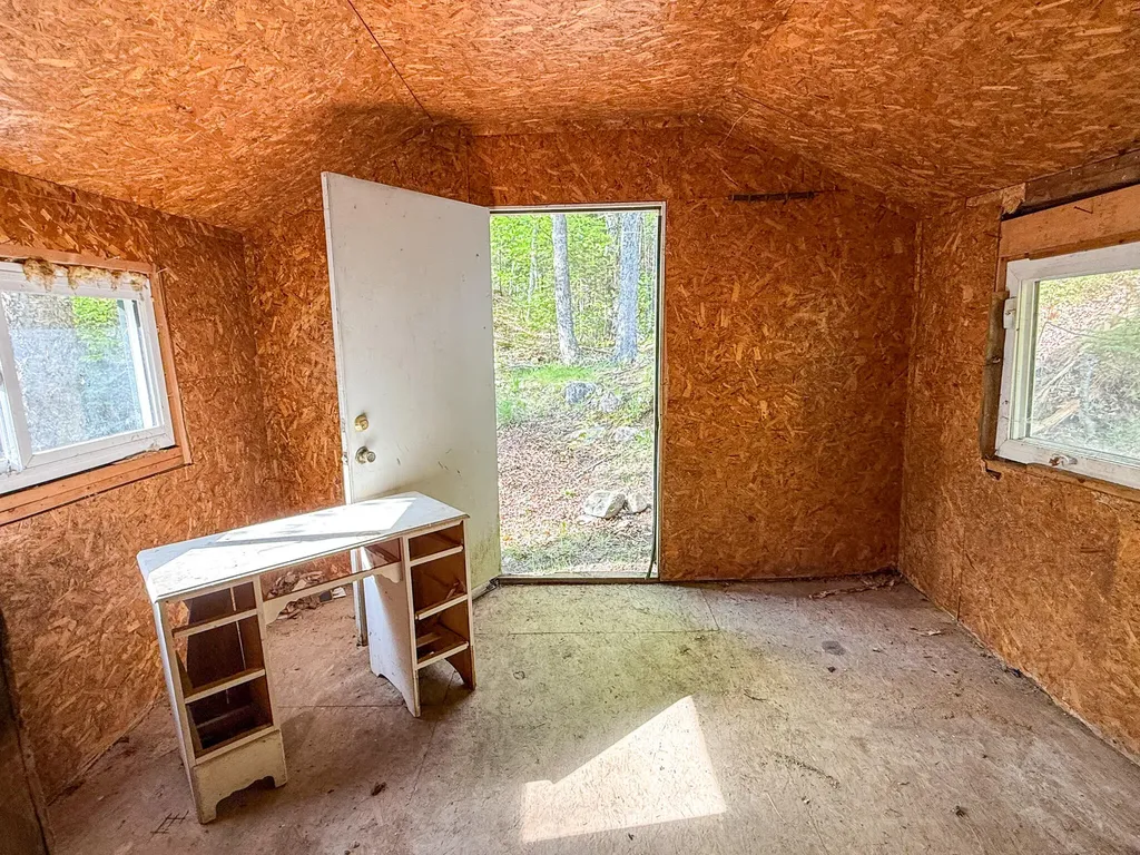 25 Buckfield Hill Byron ME 04275