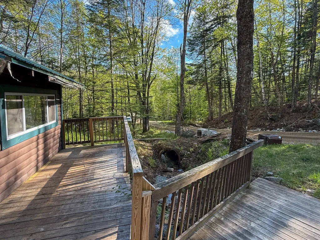 25 Buckfield Hill Byron ME 04275
