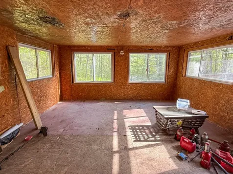 25 Buckfield Hill Byron ME 04275