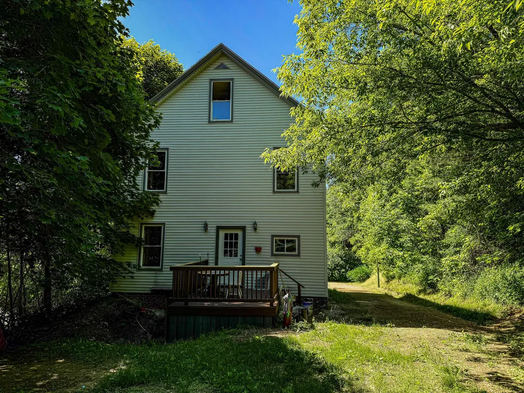 4 Pleasant Street Mexico ME 04257