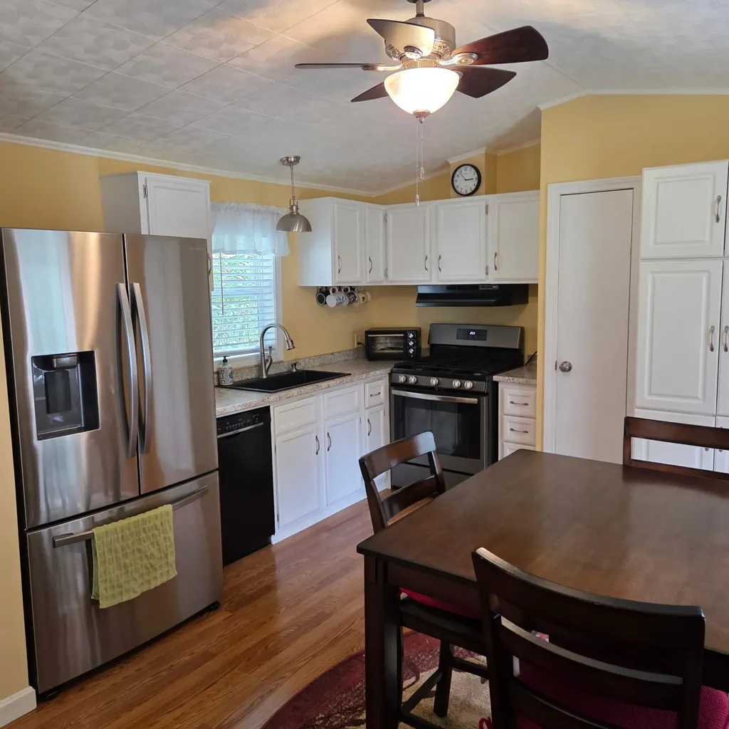 62 Fothingill Road Greenbush ME 04418