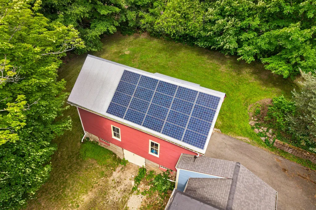 27 Highland Avenue South Berwick ME 03908