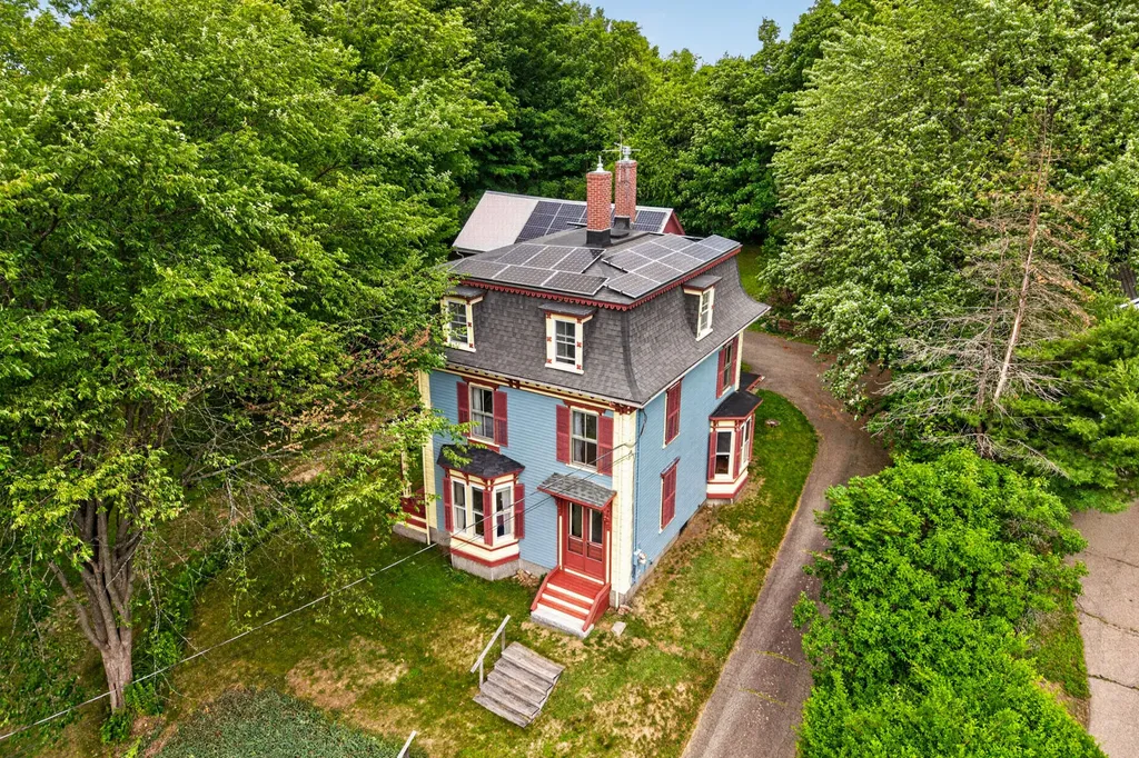 27 Highland Avenue South Berwick ME 03908