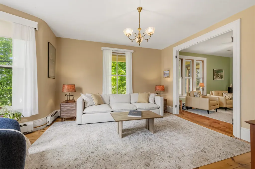 27 Highland Avenue South Berwick ME 03908