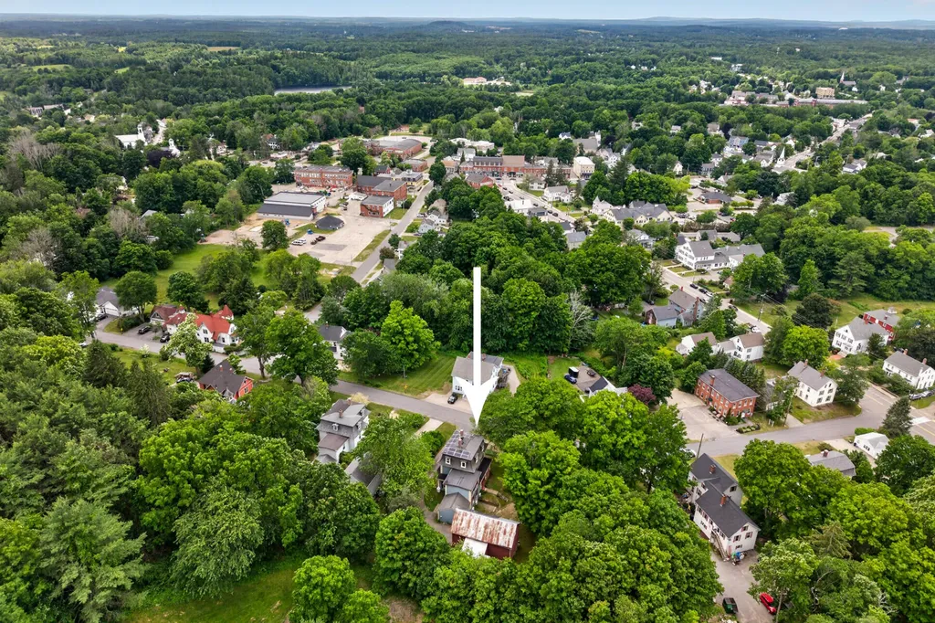 27 Highland Avenue South Berwick ME 03908