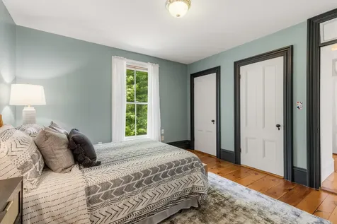 27 Highland Avenue South Berwick ME 03908